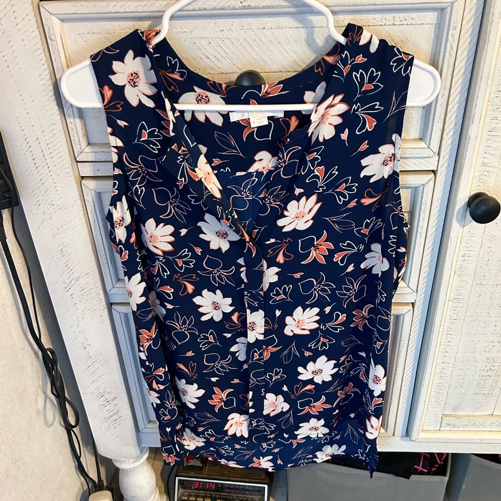 C & E blouse new never worn